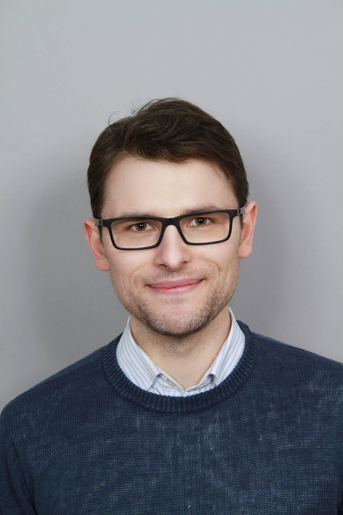 Dr. Janis Kesten‑Kühne – Cybersecurity Experte und Webinar-Host